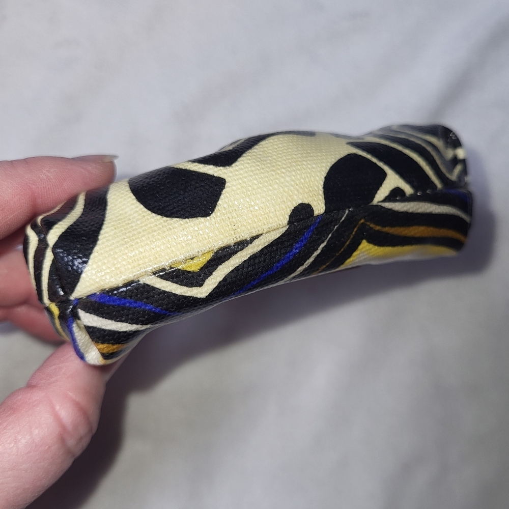 Fossil Multicolor Chevron Kisslock Coin Purse - Picture 7 of 10